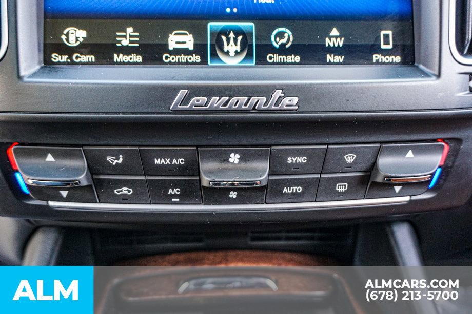 Used 2018 Maserati Levante GranLusso image 41