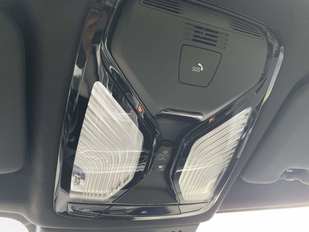 Used 2021 BMW X5 xDrive40i w/ Premium Package image 24