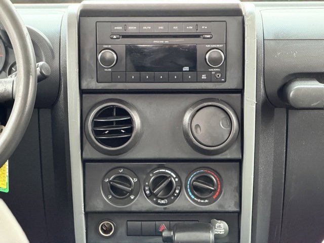 Used 2009 Jeep Wrangler X image 14