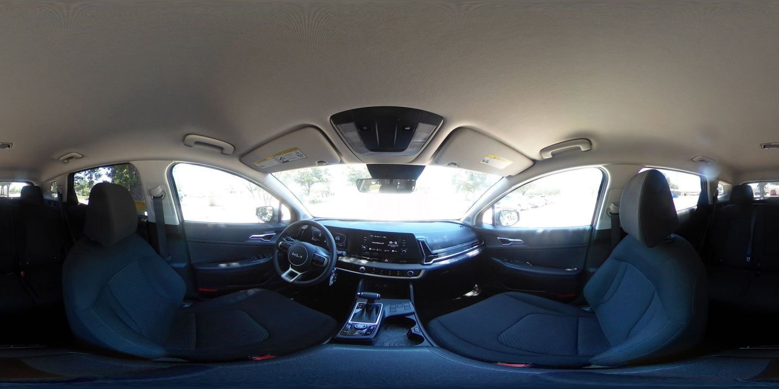 Used 2025 Kia Sportage LX FWD image 42