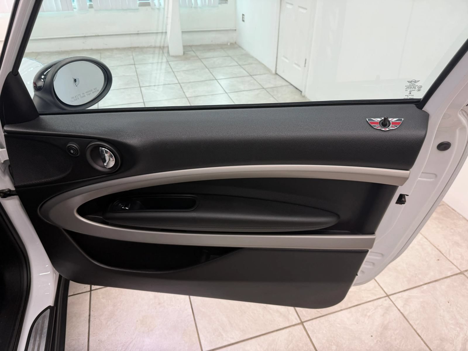 Used 2015 MINI Cooper Paceman FWD image 16