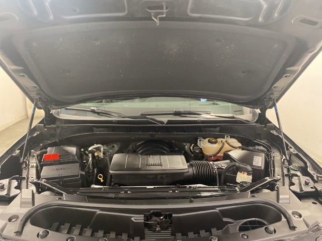 Used 2021 Cadillac Escalade Premium Luxury Platinum w/ Heavy-Duty Trailer Package image 32