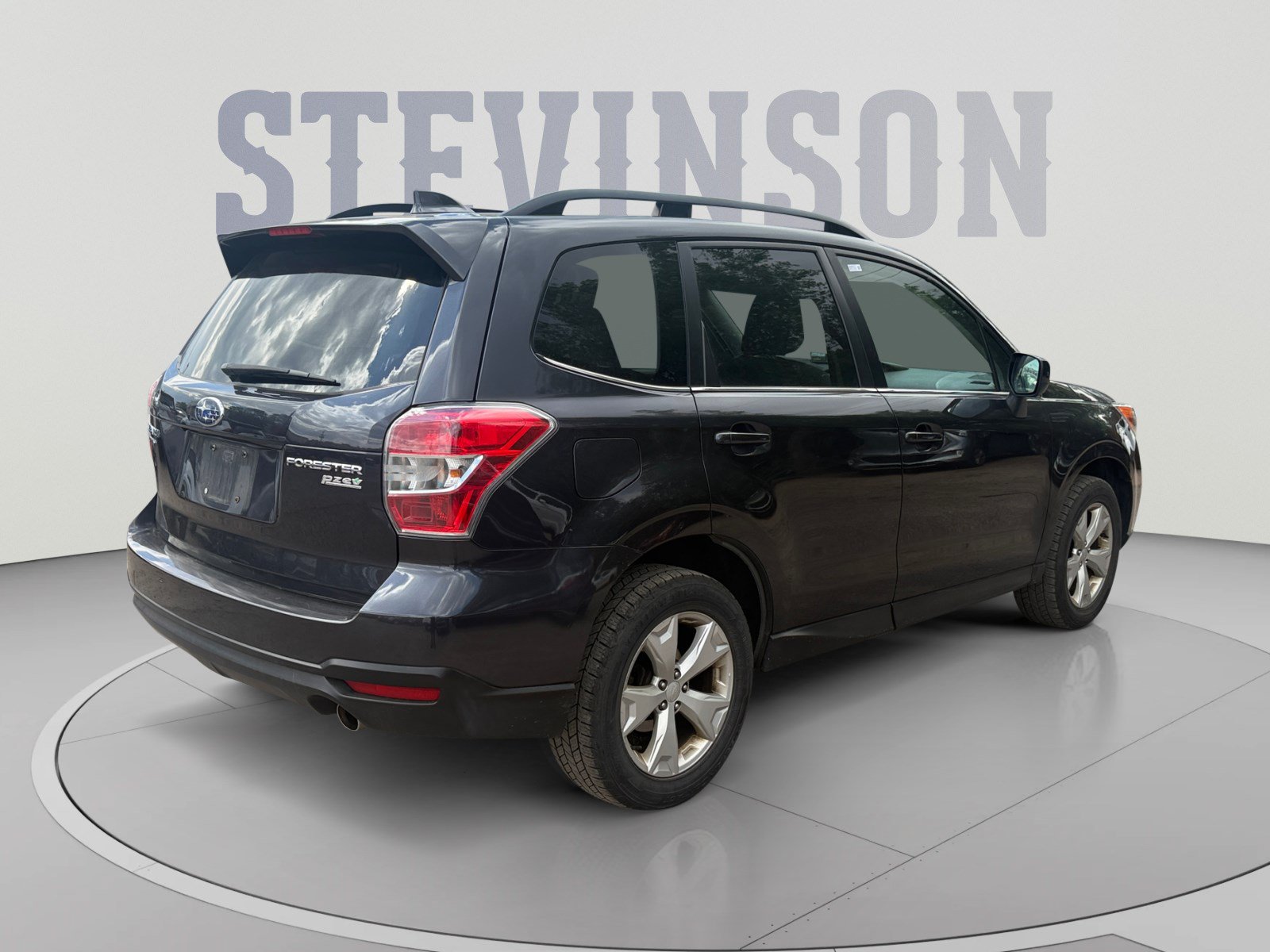 Used 2016 Subaru Forester 2.5i Limited AWD/4WD image 5