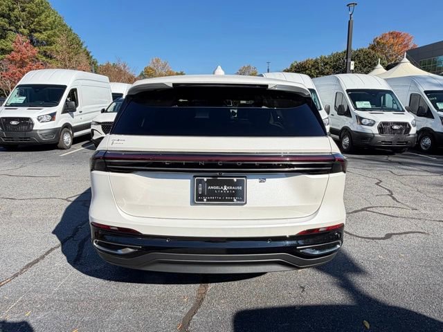 New 2026 Lincoln Nautilus Premier image 8