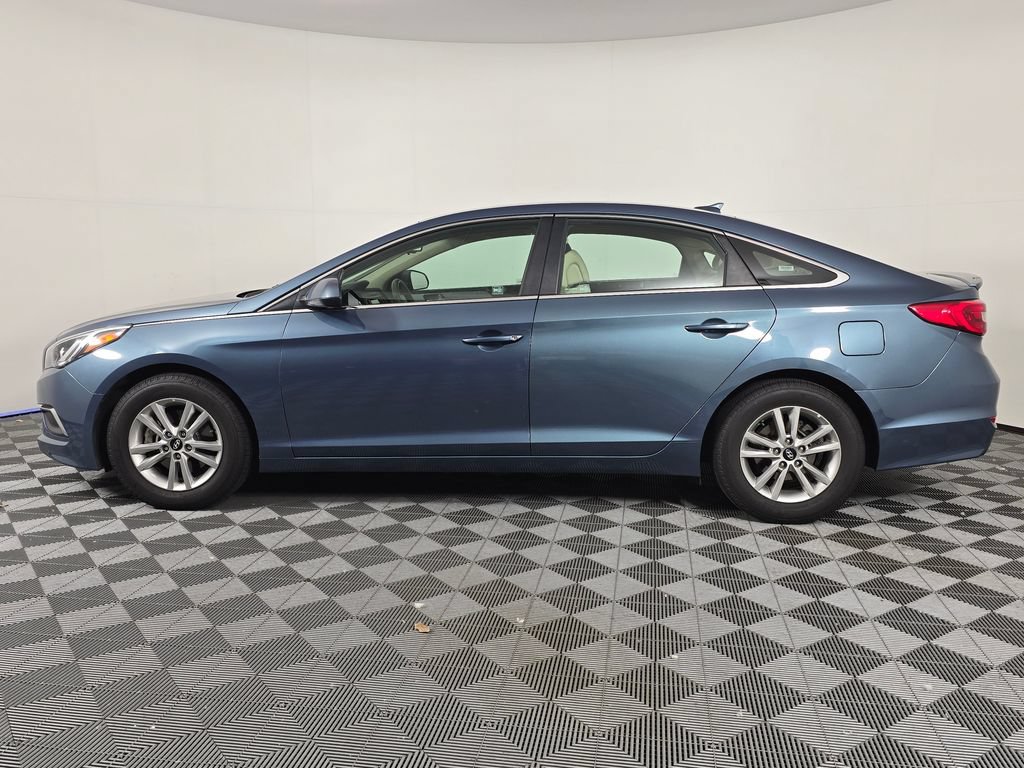 Used 2016 Hyundai Sonata SE FWD image 4