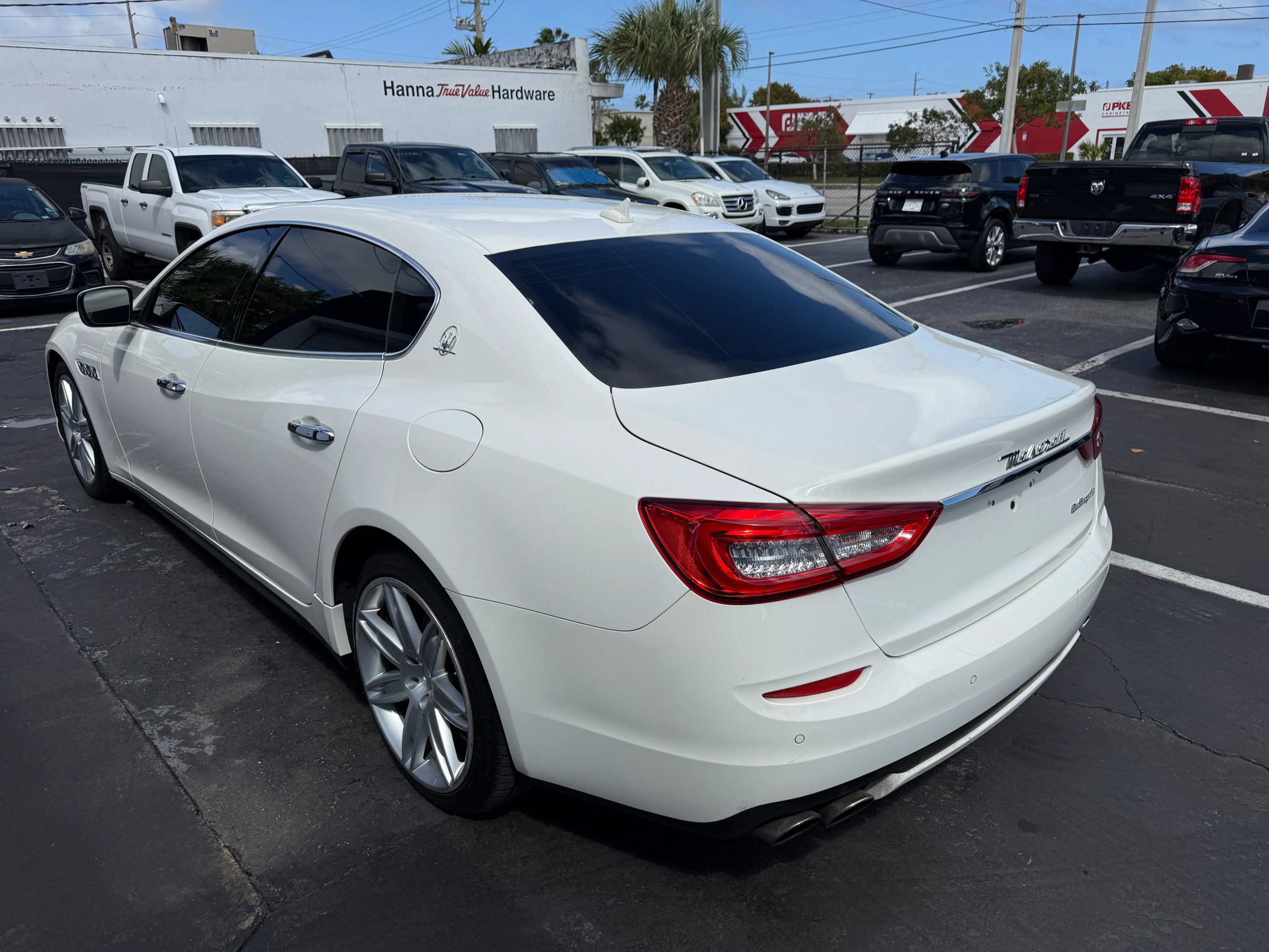 Used 2015 Maserati Quattroporte S Q4 AWD/4WD image 9