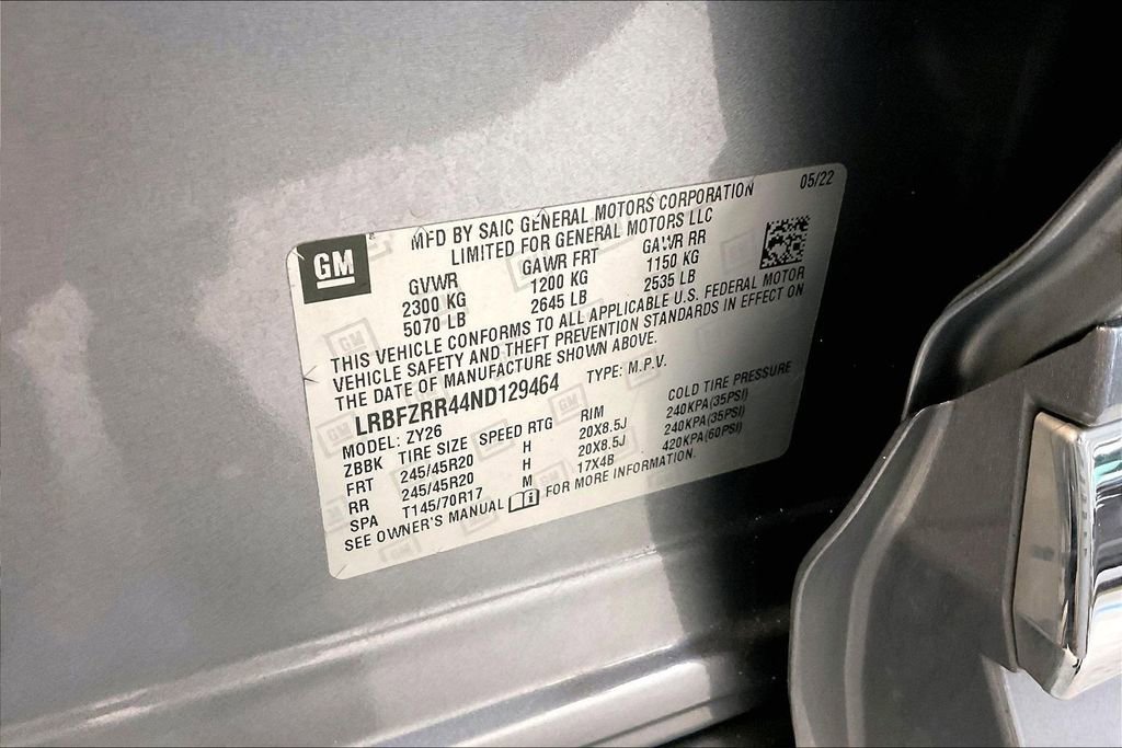 Used 2022 Buick Envision Avenir w/ Safety Package FWD image 20