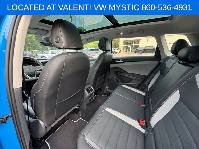 Certified 2023 Volkswagen Taos SEL AWD/4WD image 10