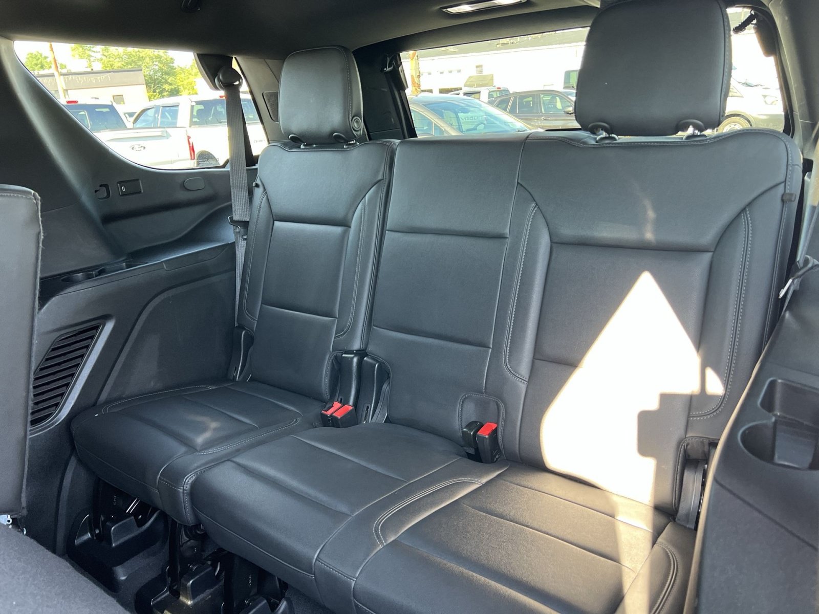 Used 2024 Chevrolet Tahoe LT AWD/4WD image 25