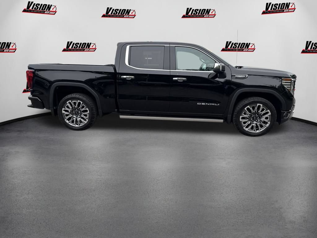 Used 2023 GMC Sierra 1500 Denali Ultimate AWD/4WD image 4