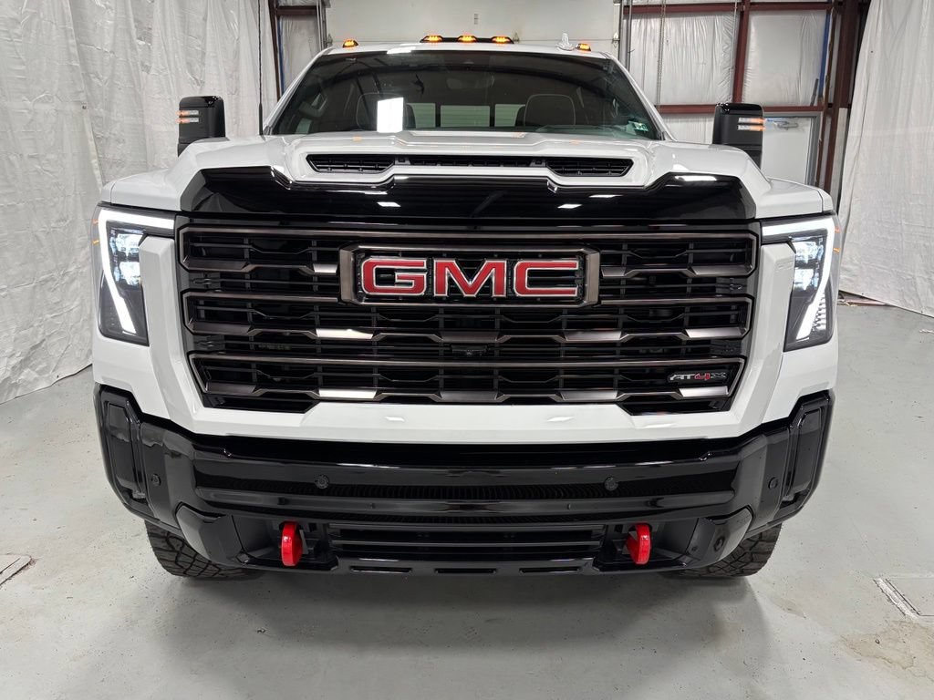 Used 2026 GMC Sierra 2500 AT4X AWD/4WD image 2