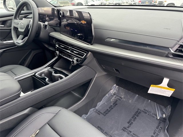 New 2026 Chevrolet Traverse LT w/ Midnight/Sport Edition image 6