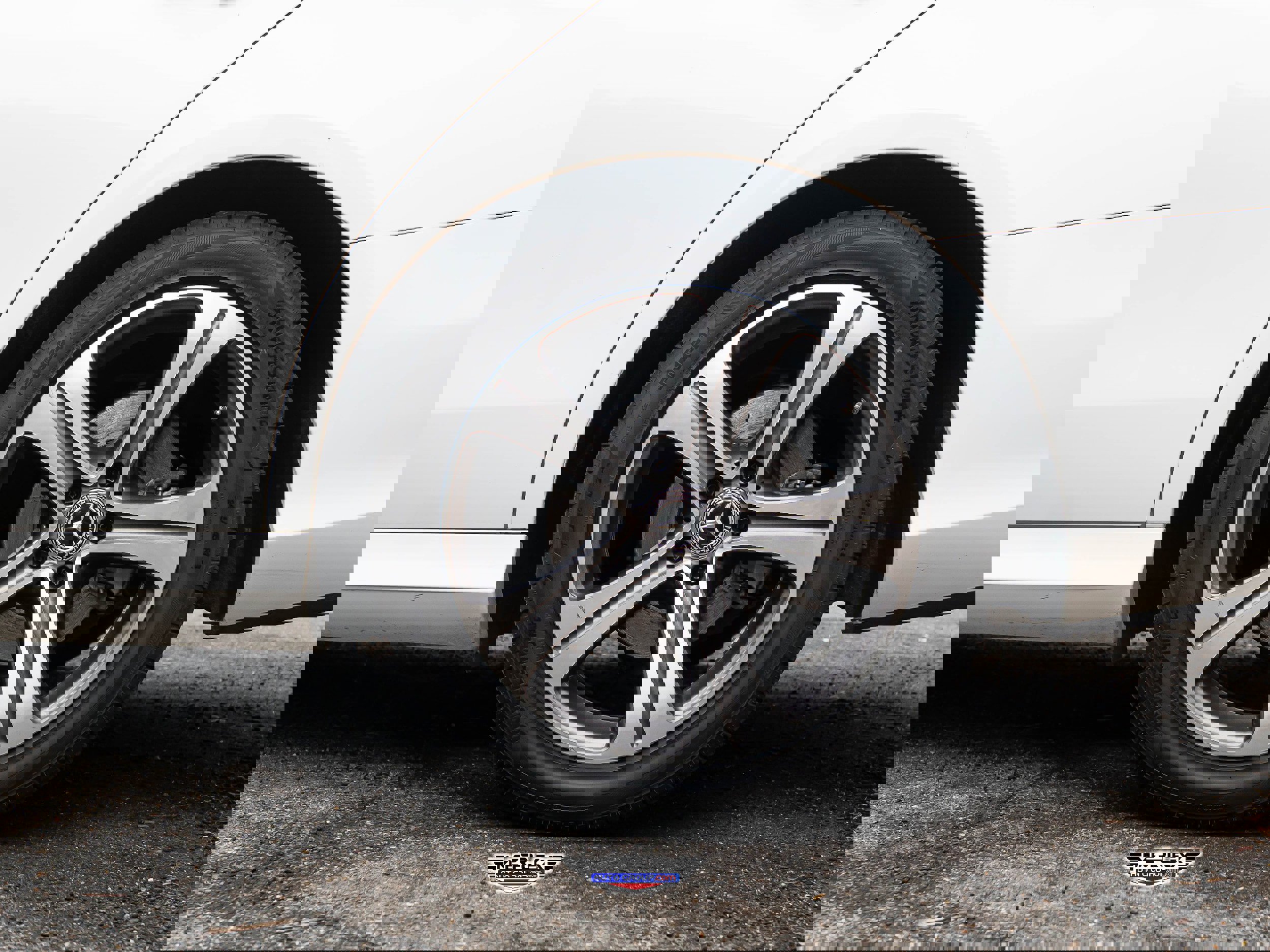 Used 2019 Mercedes-Benz E 300 300 image 12