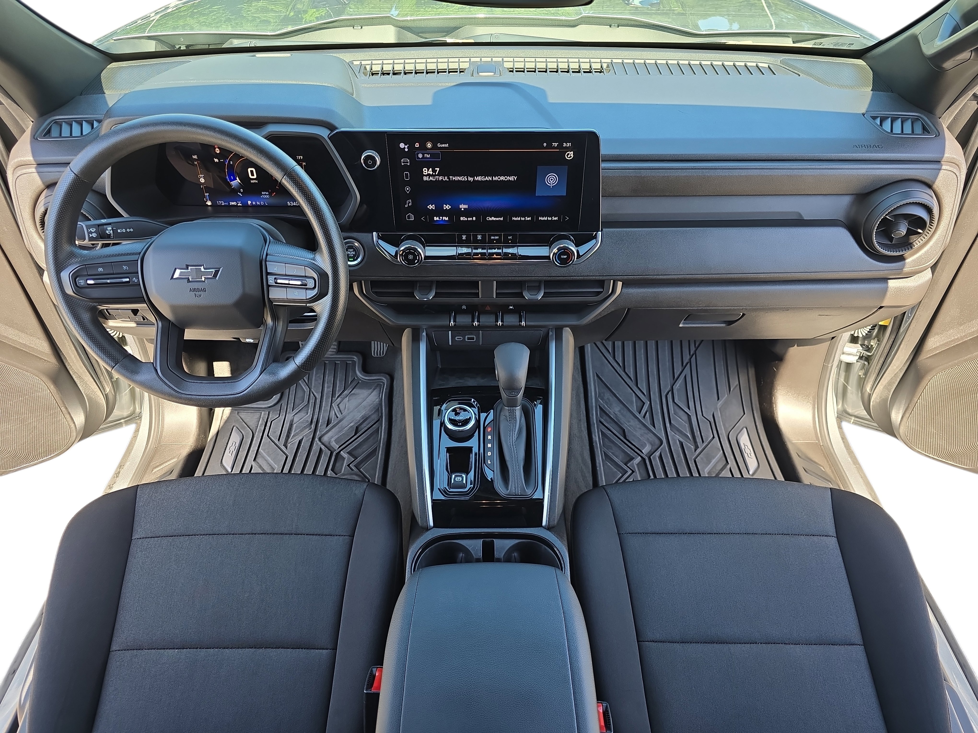 Used 2023 Chevrolet Colorado Trail Boss w/ Technology Package AWD/4WD image 9