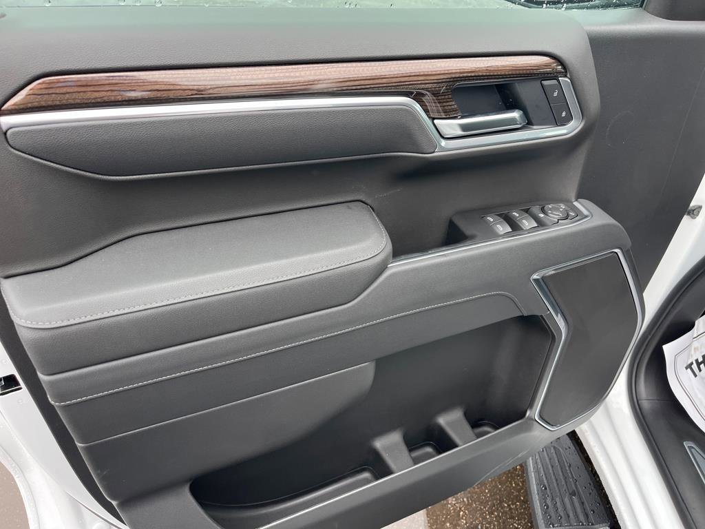 New 2026 Chevrolet Silverado 1500 LT image 16