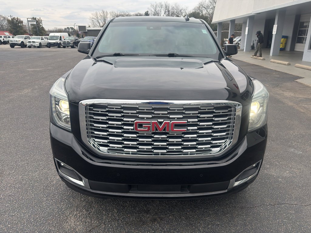 Used 2019 GMC Yukon XL Denali w/ Denali Ultimate Package image 4