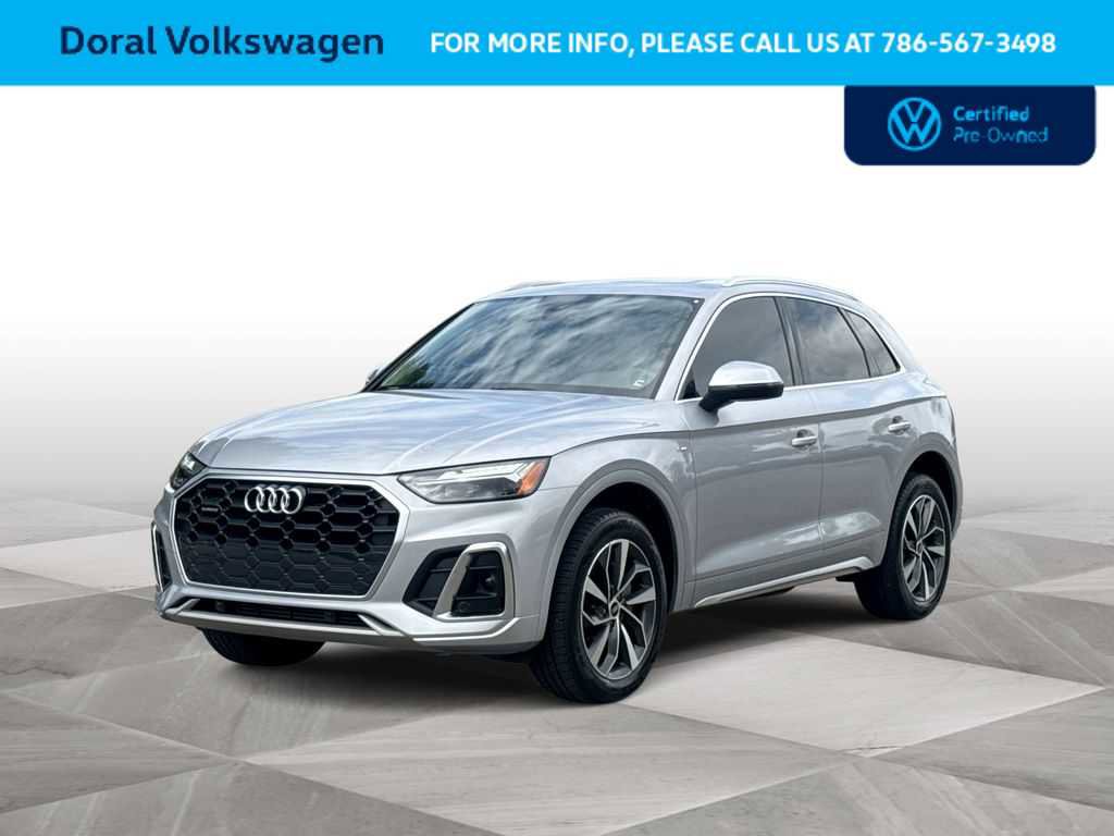 Used 2023 Audi Q5 2.0T Premium w/ Convenience Package image 1