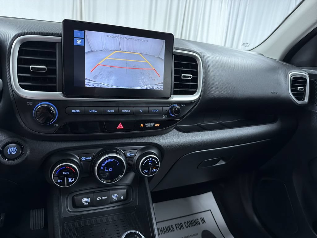 Used 2026 Hyundai Venue SEL FWD image 21