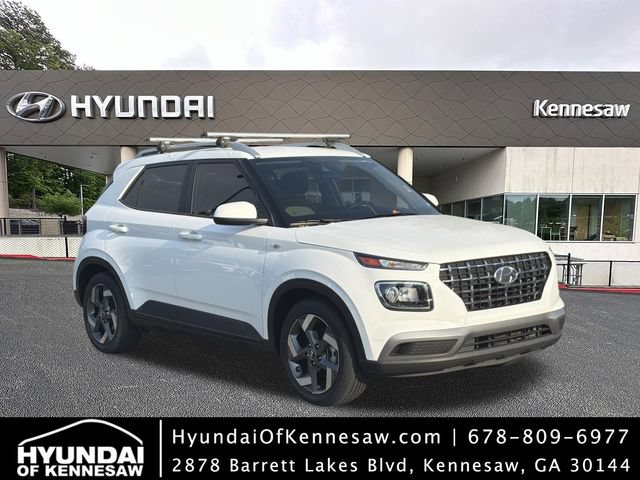Used 2021 Hyundai Venue SEL FWD image 1