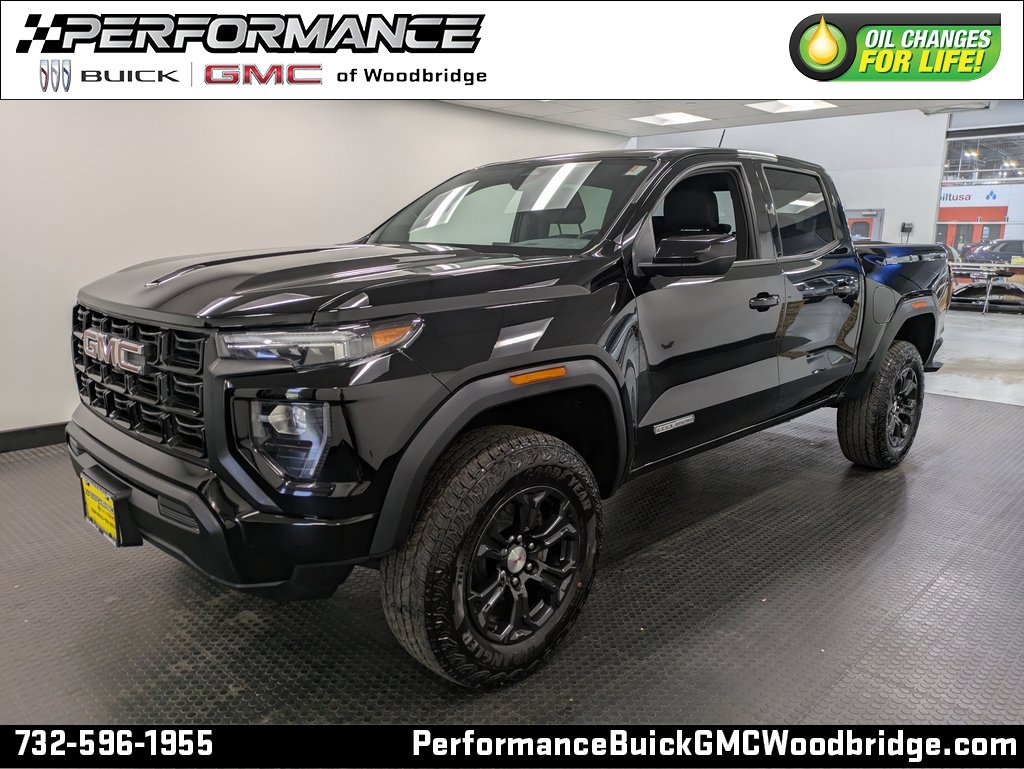 Used 2024 GMC Canyon Elevation