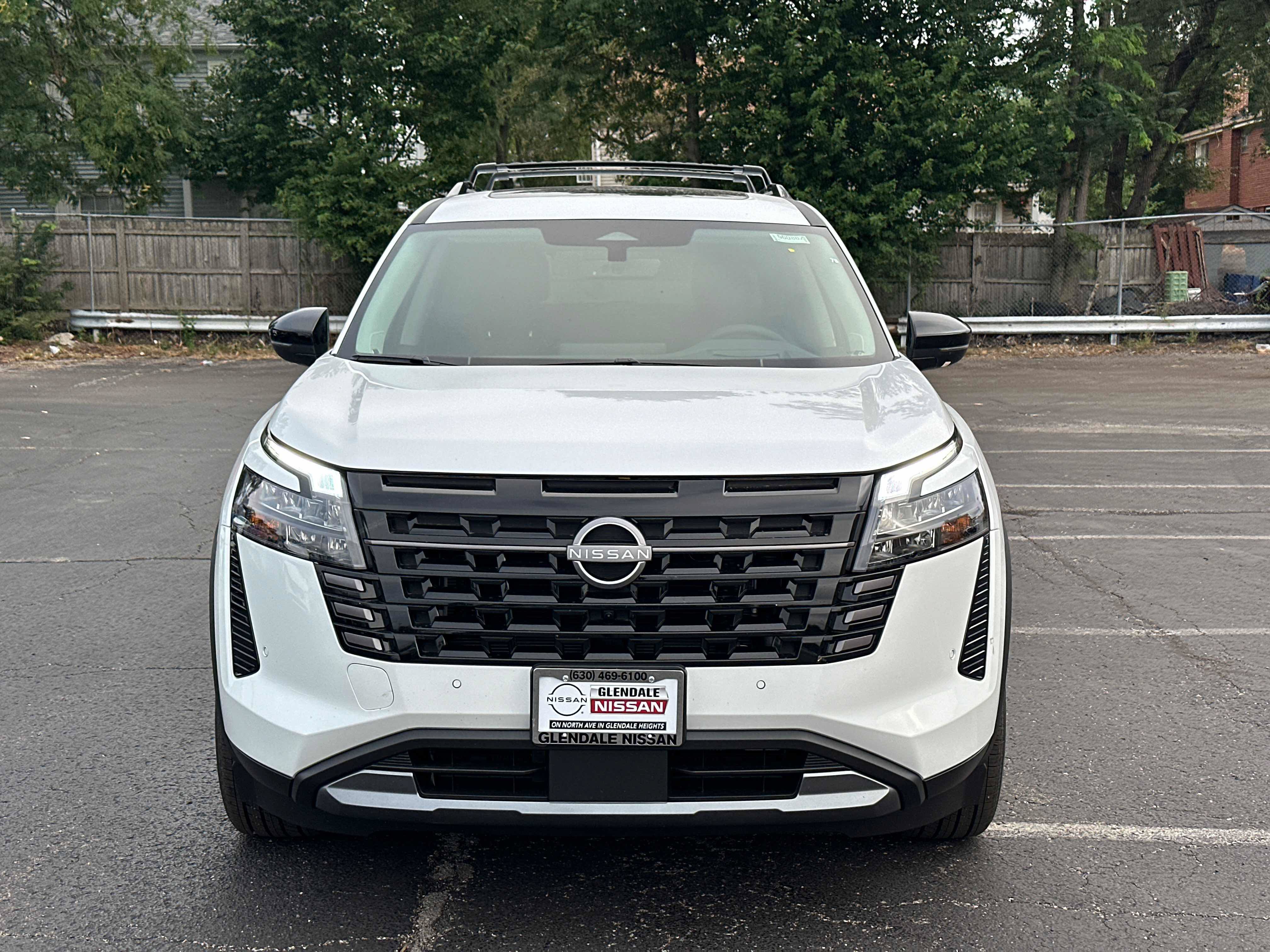 New 2026 Nissan Pathfinder Platinum AWD/4WD image 2