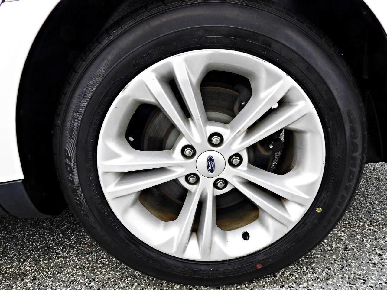 Used 2016 Ford Taurus SEL w/ Equipment Group 201A image 20