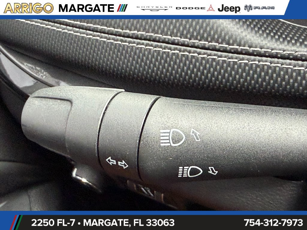 Certified 2023 Jeep Compass Latitude AWD/4WD image 32