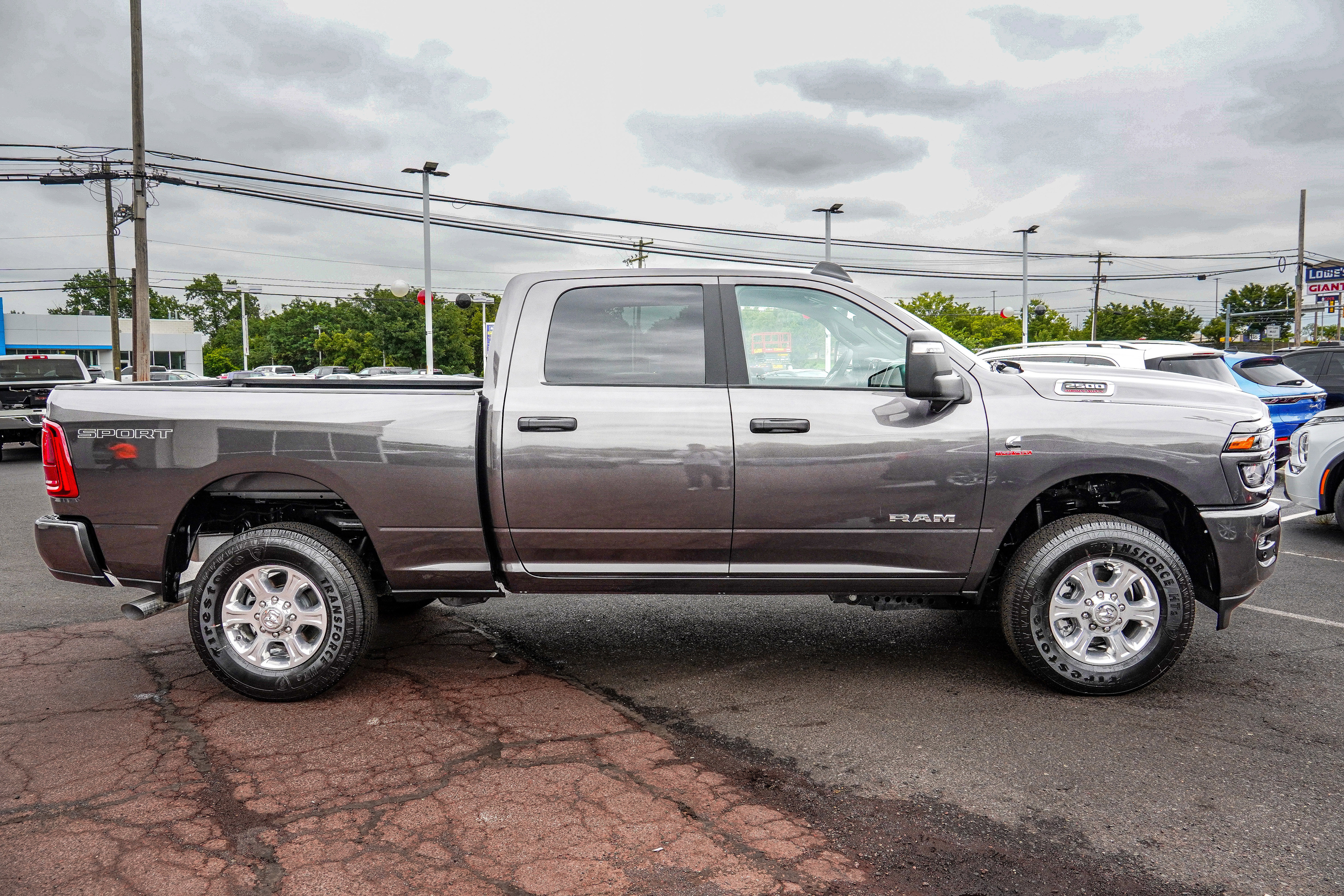 Used 2025 RAM 2500 Big Horn image 4