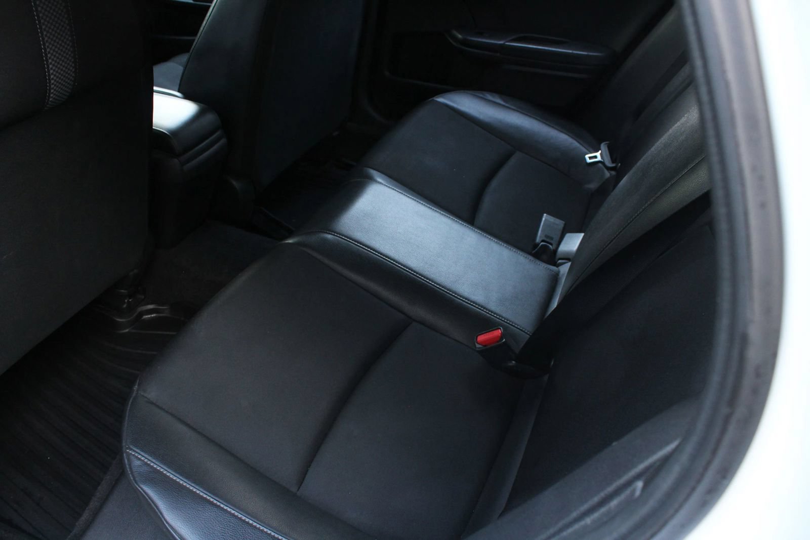 Used 2019 Honda Civic Sport image 18