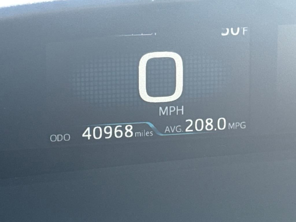 Used 2021 Toyota Prius Prime XLE image 5