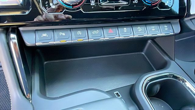 Used 2024 GMC Sierra 1500 AT4X image 19