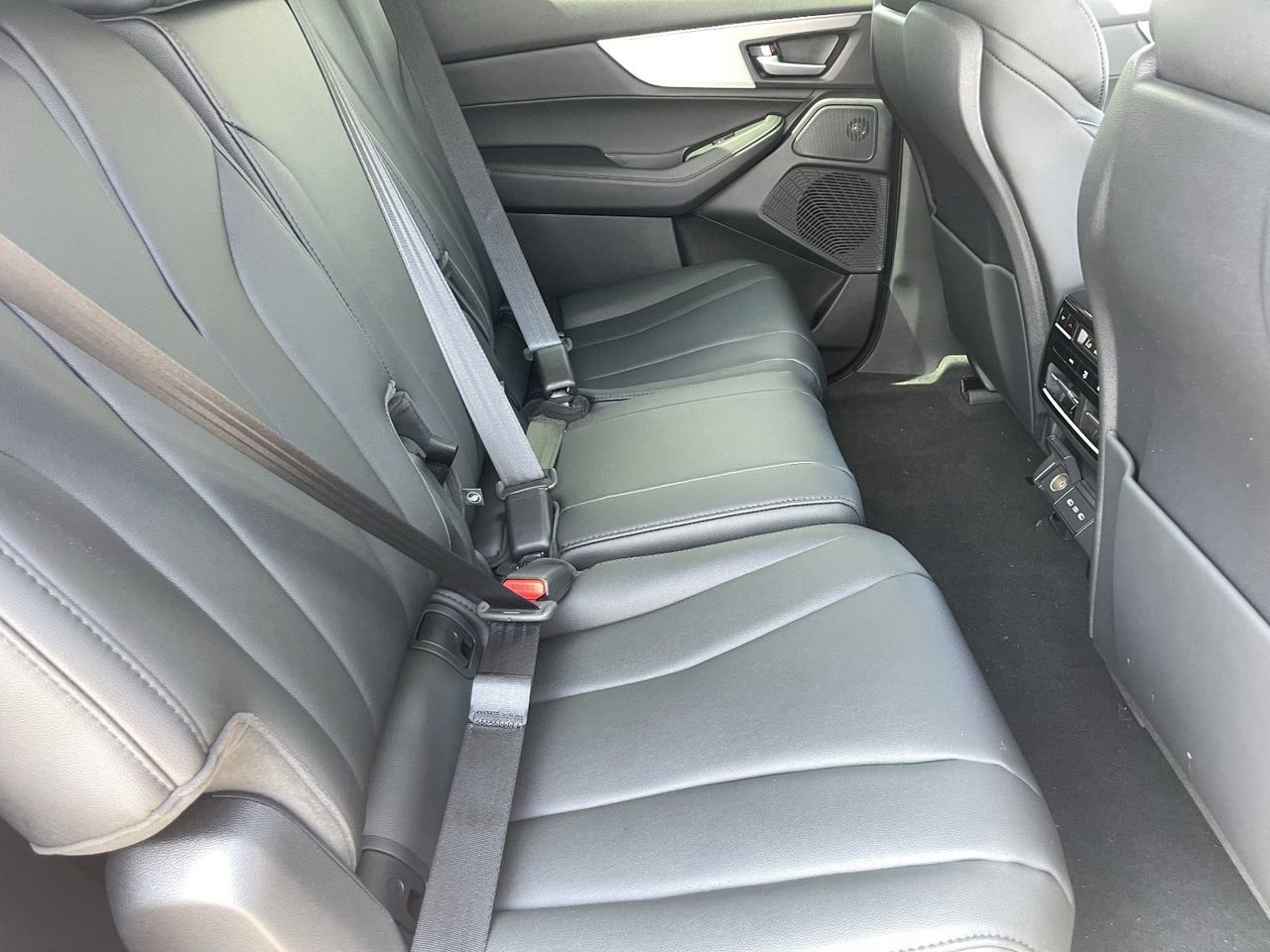 New 2026 Acura MDX FWD image 16