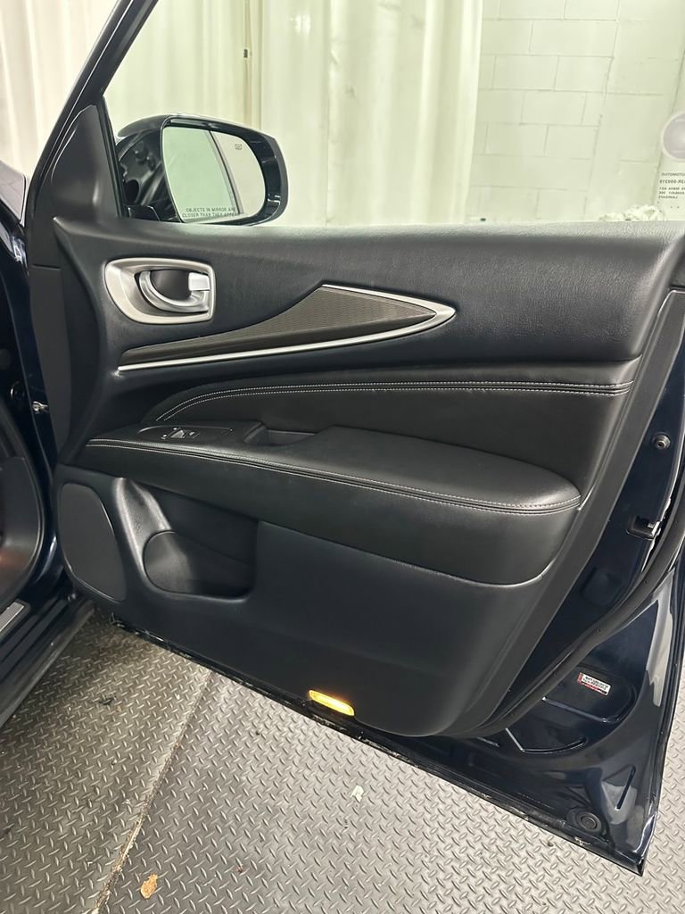 Used 2018 INFINITI QX60 Luxe AWD/4WD image 38