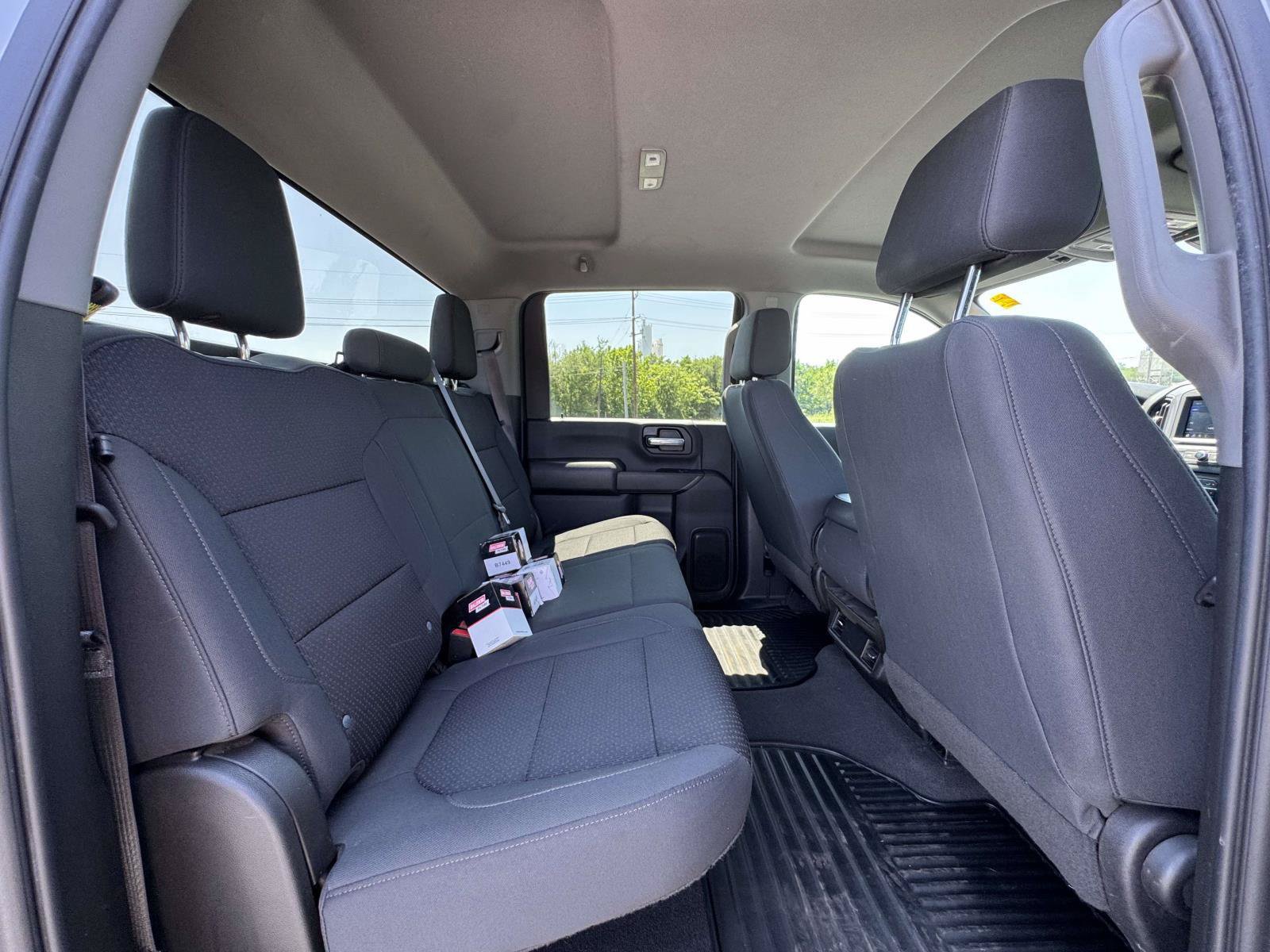 Used 2022 Chevrolet Silverado 2500 Custom w/ Gooseneck/5TH Wheel Package AWD/4WD image 19