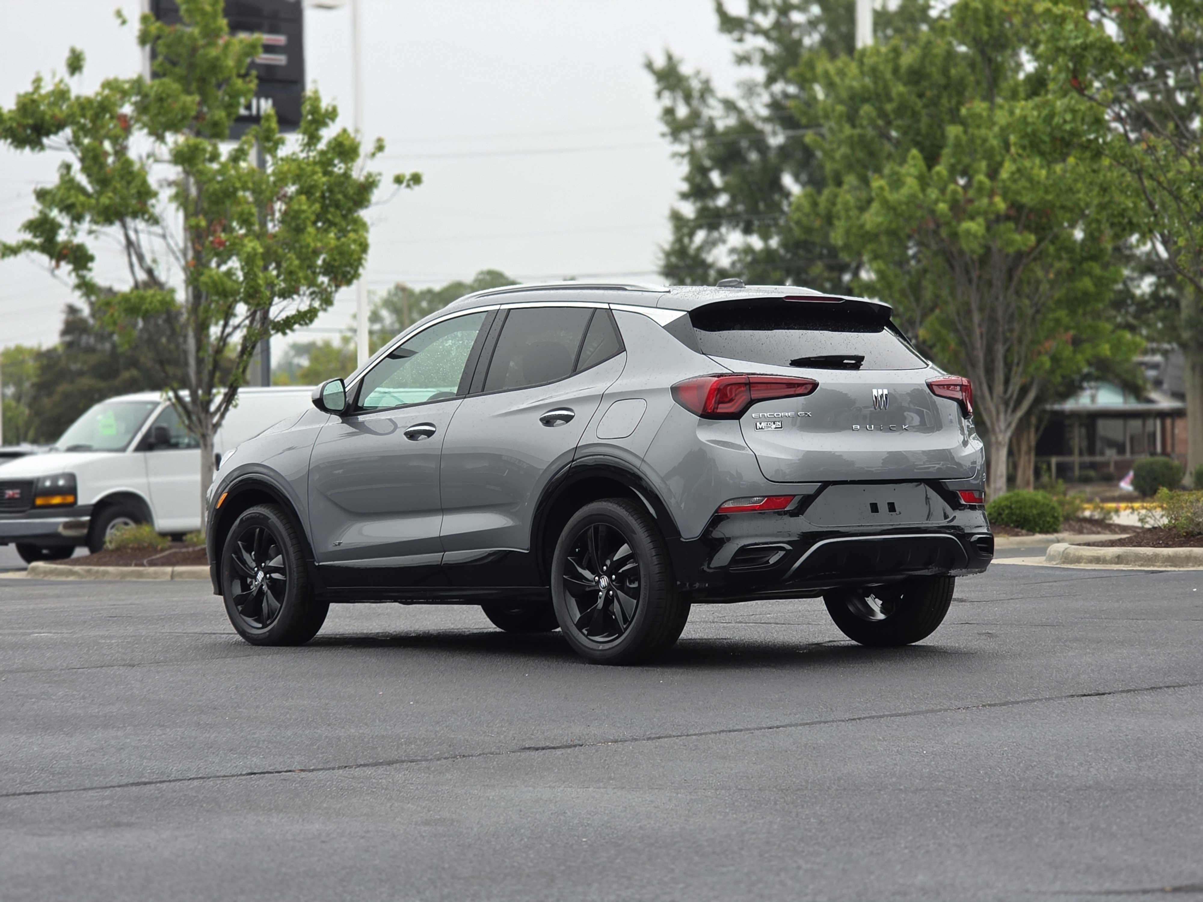 New 2026 Buick Encore GX Sport Touring FWD image 5