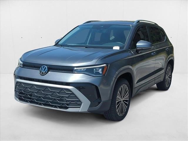 New 2025 Volkswagen Taos SE