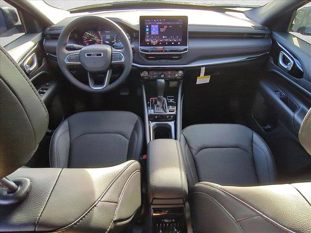 New 2026 Jeep Compass Trailhawk image 16