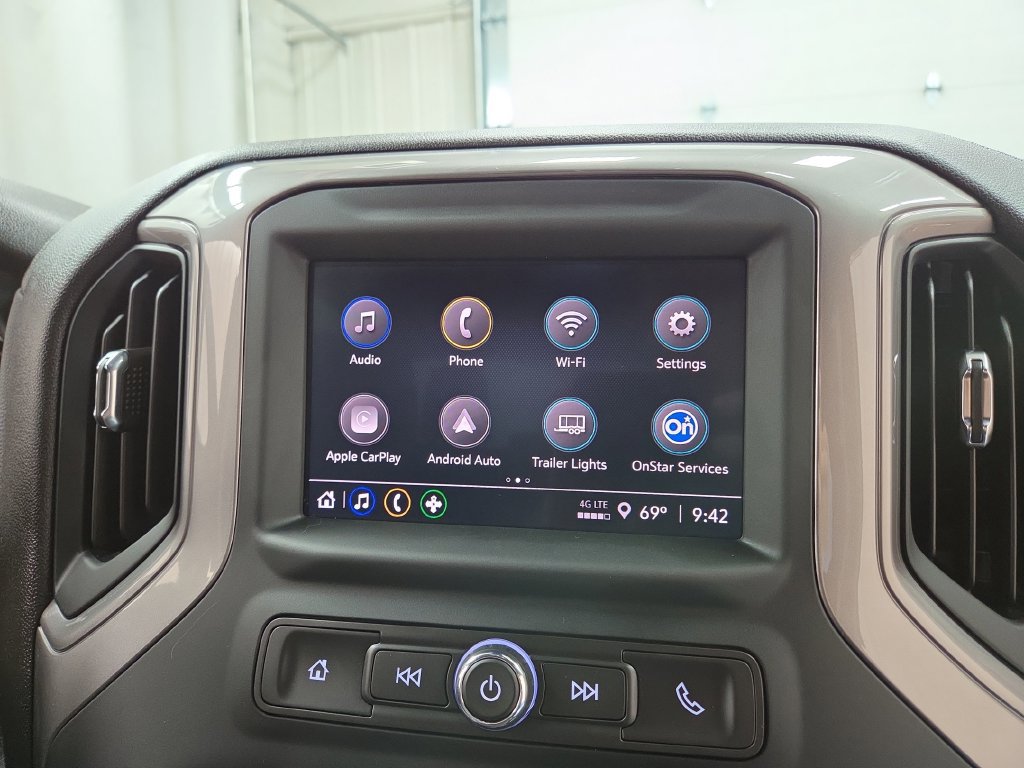 Used 2024 Chevrolet Silverado 1500 Custom AWD/4WD image 15