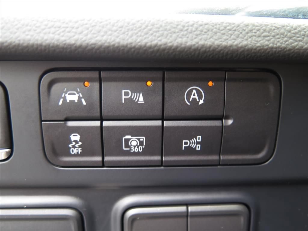 Used 2025 Chevrolet Tahoe RST w/ Comfort Package RWD image 13