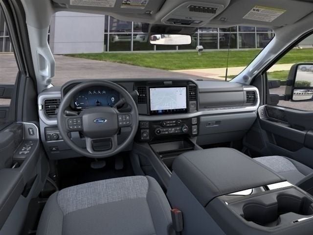 New 2026 Ford F350 XLT w/ XLT Premium Package AWD/4WD image 9
