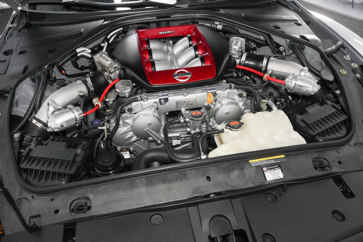 Used 2018 Nissan GT-R NISMO AWD/4WD image 48