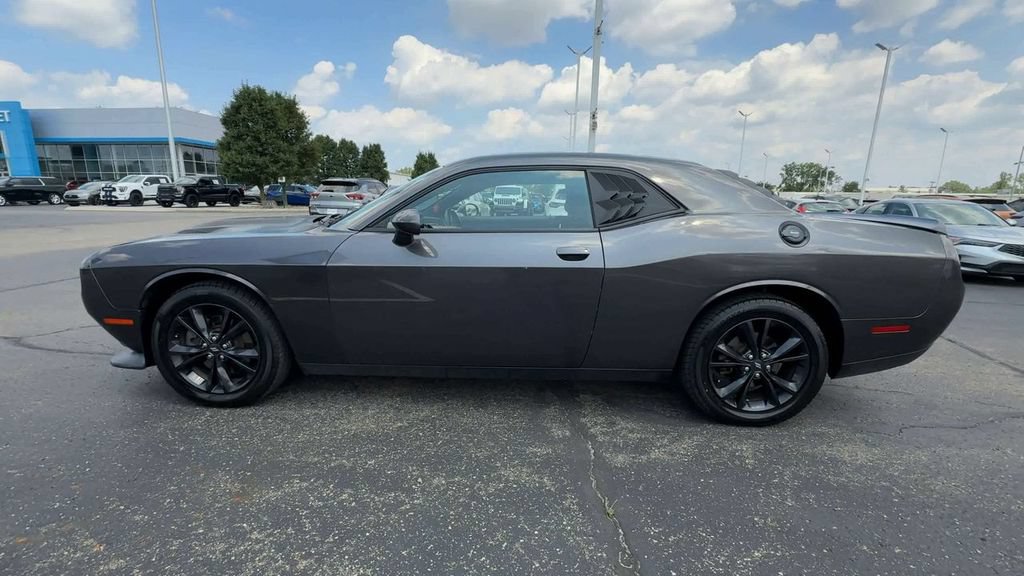 Used 2020 Dodge Challenger GT w/ Blacktop Package AWD/4WD image 5