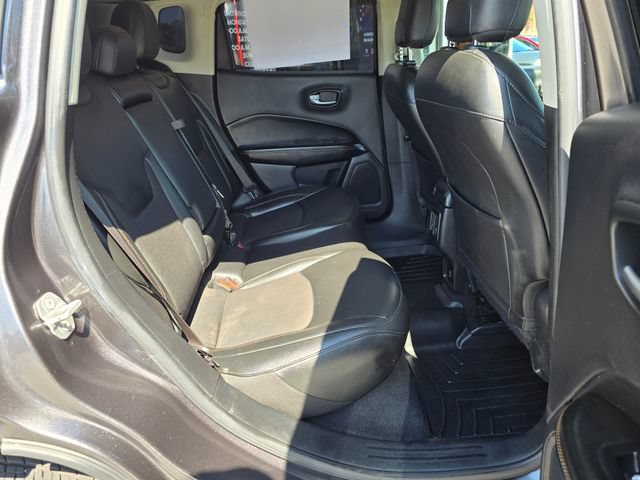 Used 2021 Jeep Compass Latitude w/ Mopar Graphics Package AWD/4WD image 34