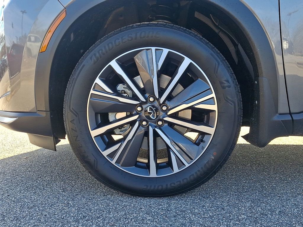 Used 2026 INFINITI QX60 Luxe w/ Cargo Package image 8