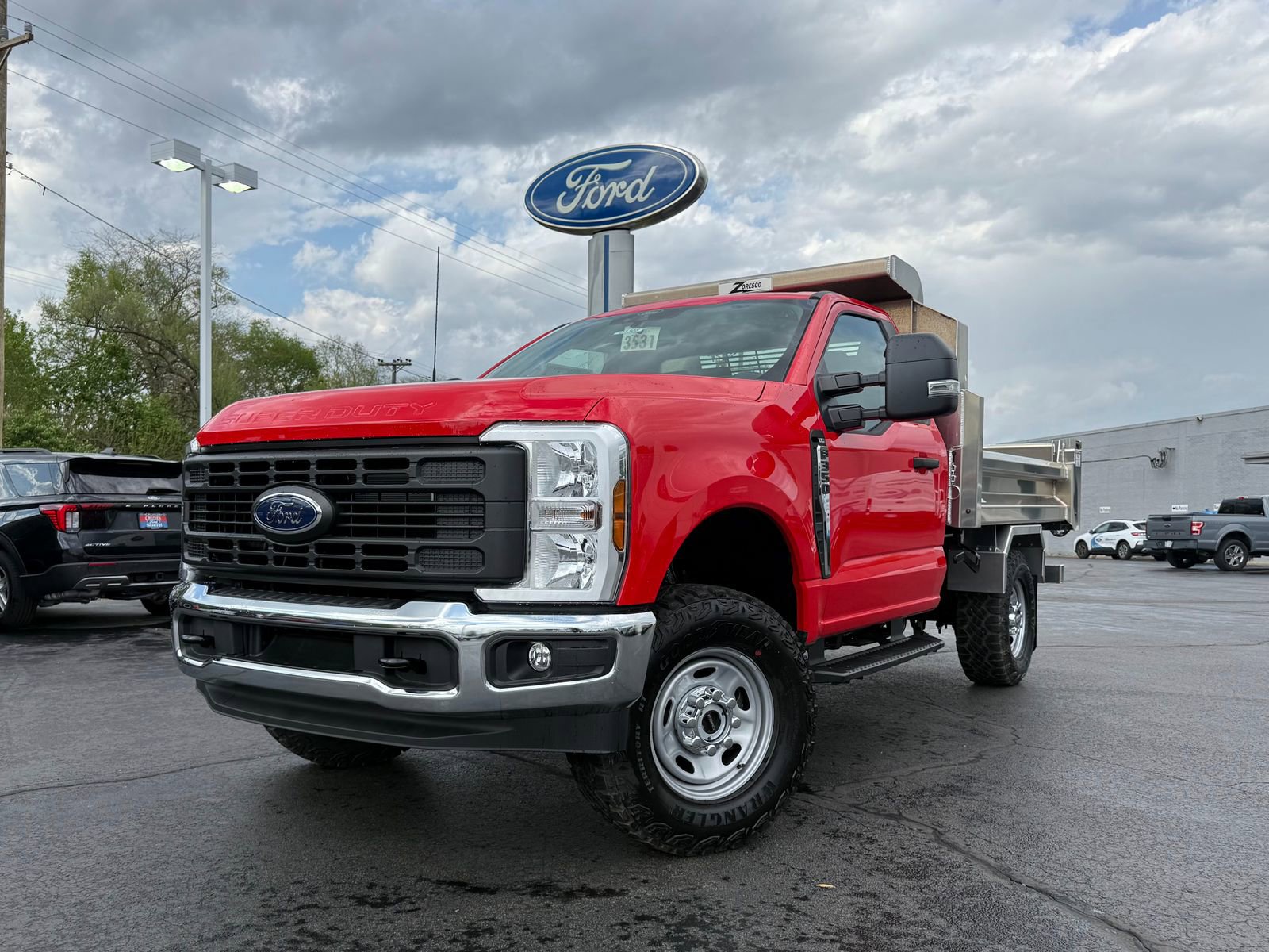 New 2025 Ford F350 XL w/ XL Off-Road Package