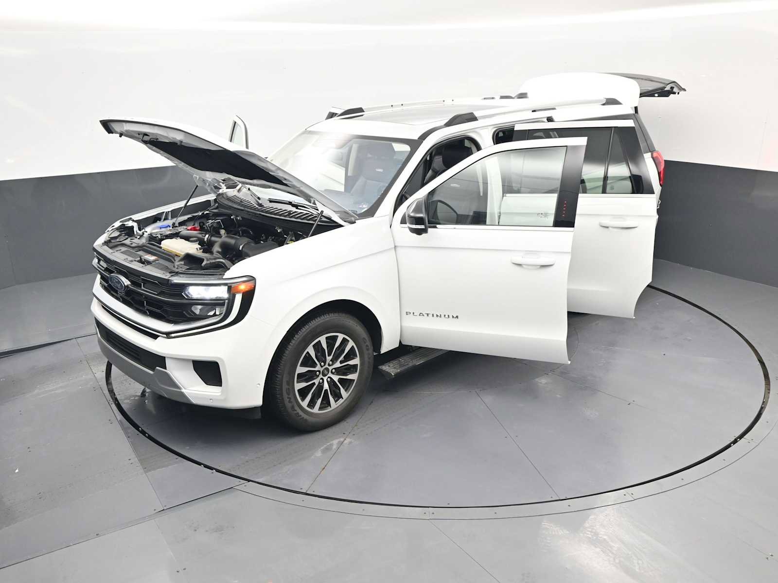 Used 2025 Ford Expedition Max Platinum AWD/4WD image 45