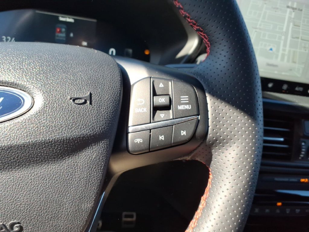 Used 2023 Ford Escape ST-Line Elite AWD/4WD image 16