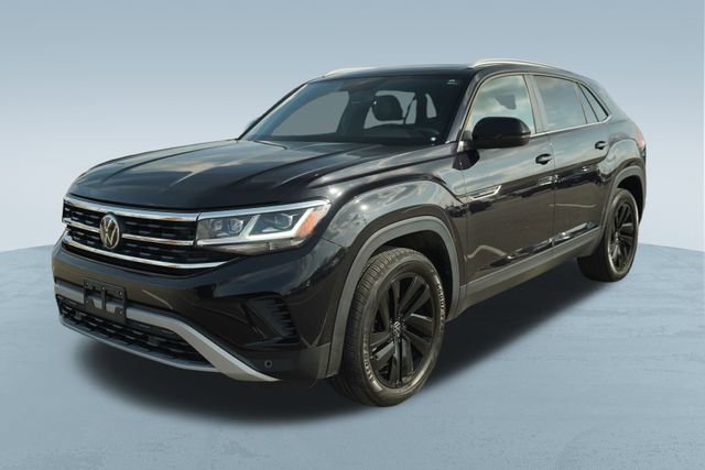 Used 2021 Volkswagen Atlas Cross Sport SE w/ Panoramic Sunroof Package image 3