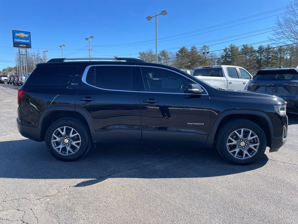Used 2023 GMC Acadia SLT image 10