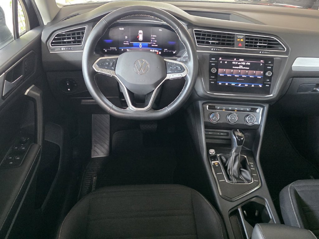 Used 2024 Volkswagen Tiguan S FWD image 8